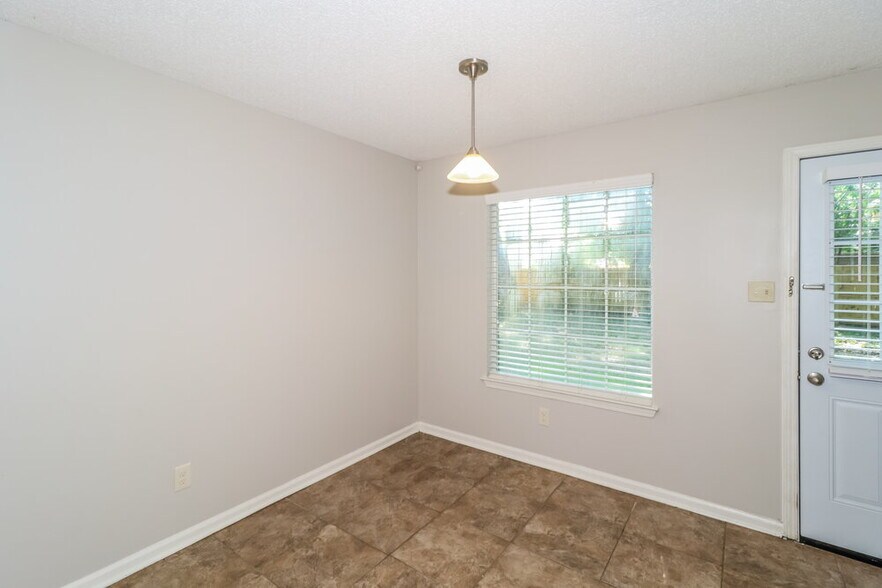 Building Photo - 2649 Sage Meadow Dr