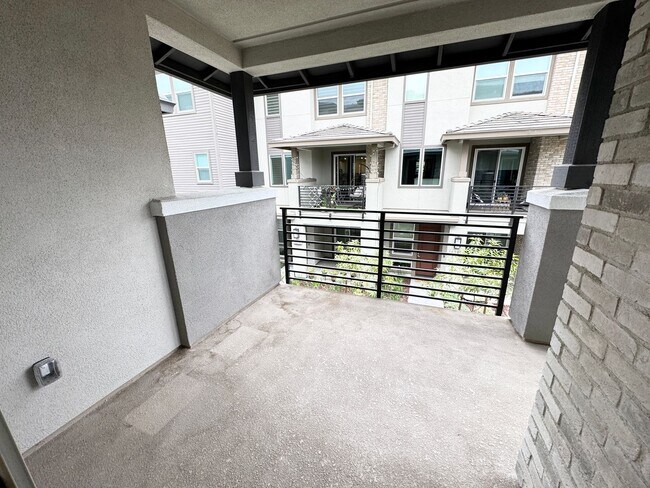 Building Photo - Perfect Shape Dublin Home in The Boulevard...