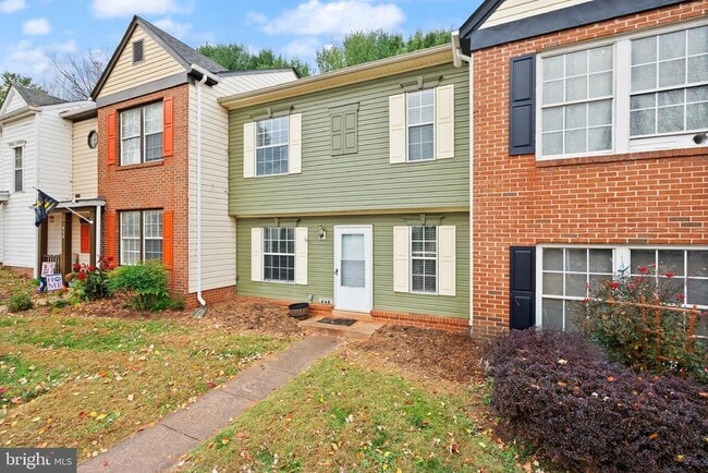 Building Photo - 448 Cromwell Ct