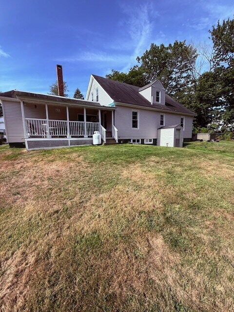 Building Photo - Fully Furnished Single-Family Home in the ...