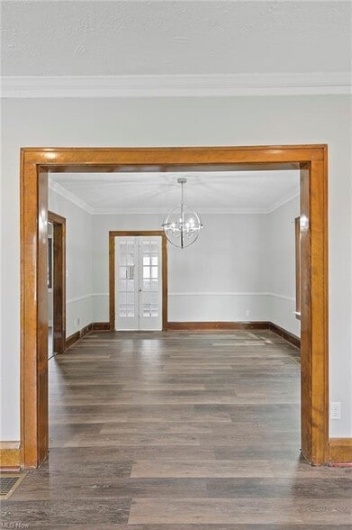 Building Photo - 3785 Washington Blvd