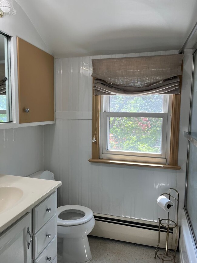 Building Photo - Beautiful 3 bedroom in Manheim Township