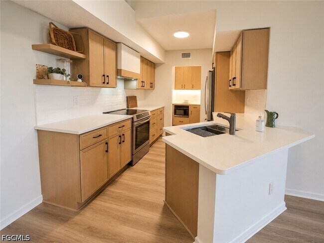 Building Photo - 13625 Eagle Ridge Dr