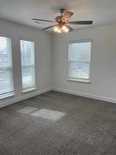 Building Photo - 1610 Ari Ave