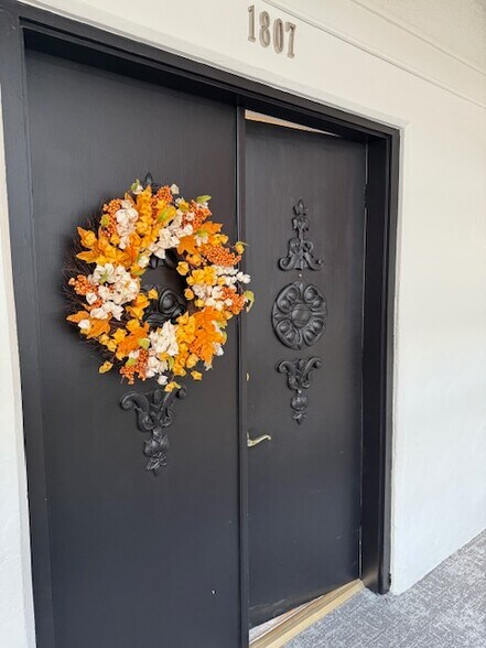 Front Door - 3131 E Alameda Ave