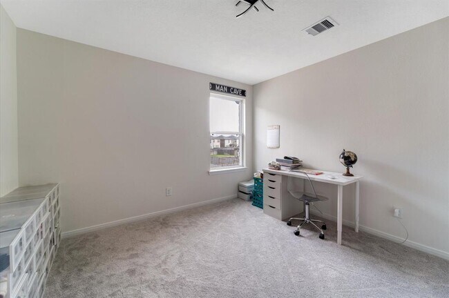 Building Photo - 2860 Grand Anse Dr