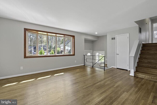 Building Photo - 8908 Charles Augustine Dr