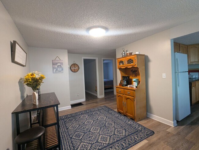 Building Photo - Lakefront Living on Little Lake Geneva – Main Home + Private In-Law Suite!