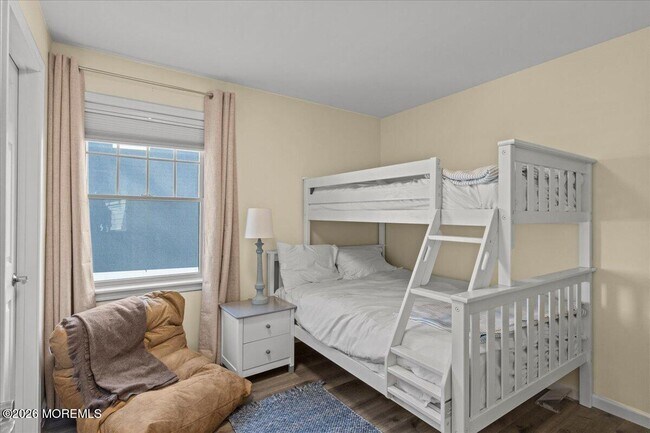 Building Photo - 447 NJ-35