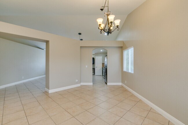 Building Photo - 437 Waterwheel Falls Dr