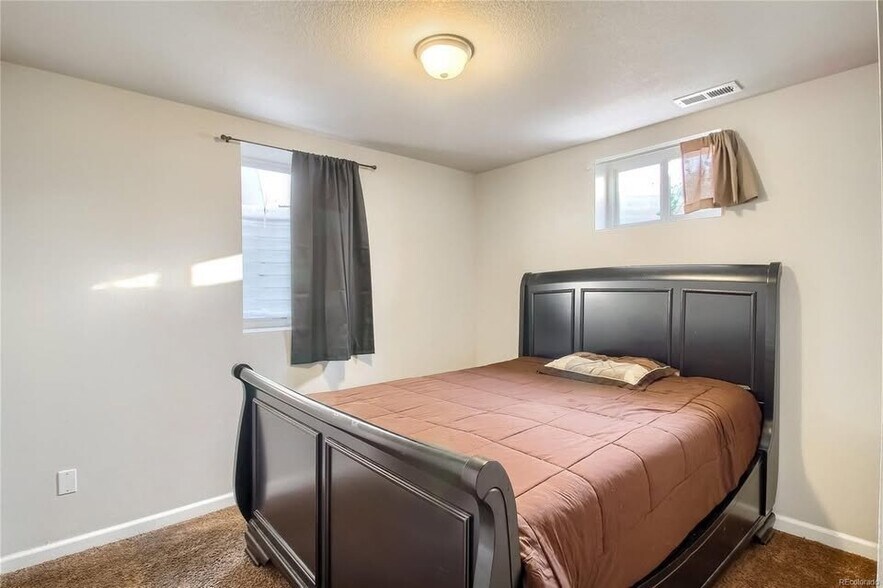 Building Photo - 7545 Turner Dr