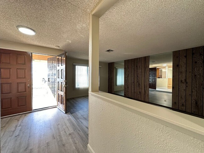 Building Photo - Three Bedroom - Country Living