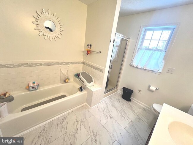 Building Photo - 2405 Gifhorn Ct