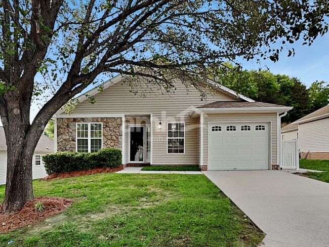 Building Photo - 155 Bristol View Cir