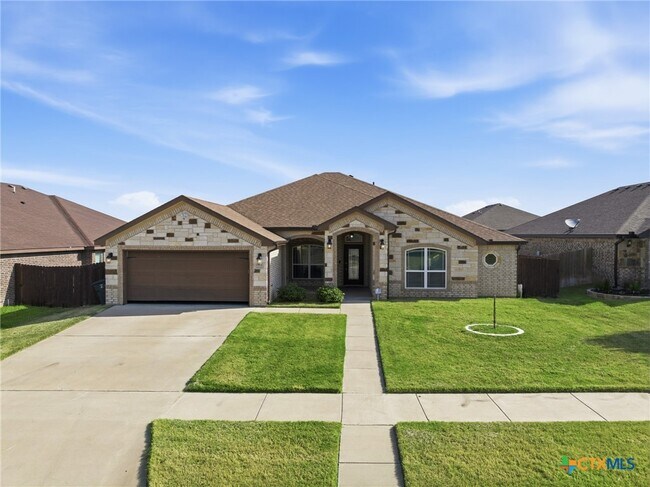 Building Photo - 6101 Cordillera Dr