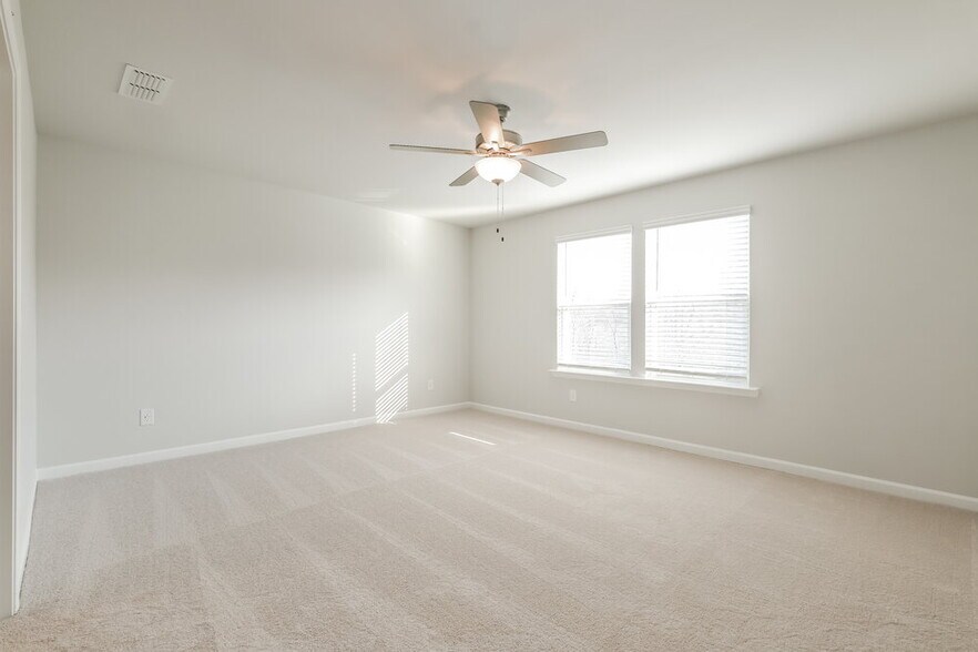 Building Photo - 3174 Bronte Ct