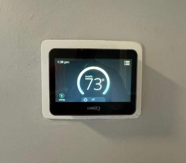 Brand new central HVAC! - 1007 S Plymouth Blvd