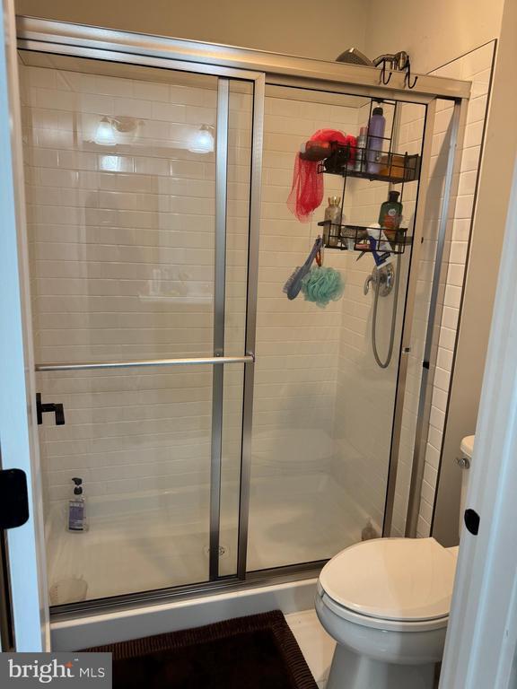 Building Photo - 125 Maggie Ln