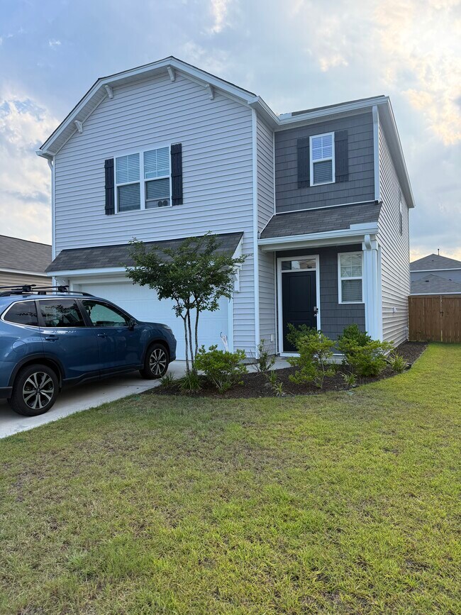 Building Photo - 307 Black Birch Dr