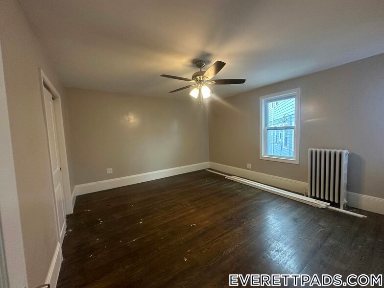 Building Photo - 13 Gladstone St