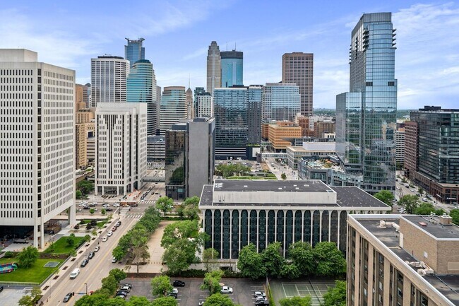 Building Photo - 19 S 1st St