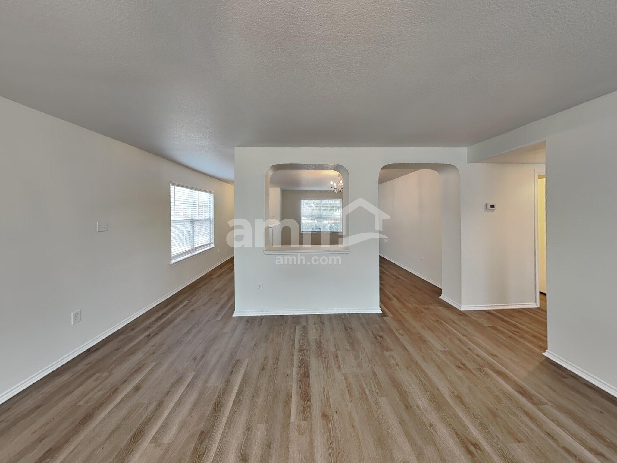 Building Photo - 7622 Bartell Point