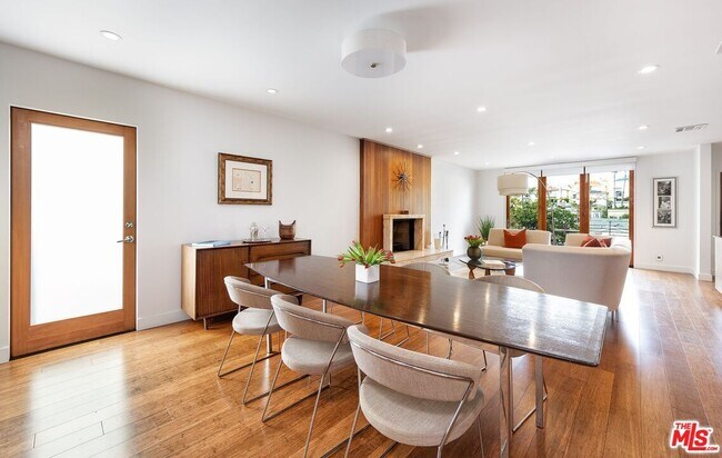 Building Photo - 7826 W 80th St