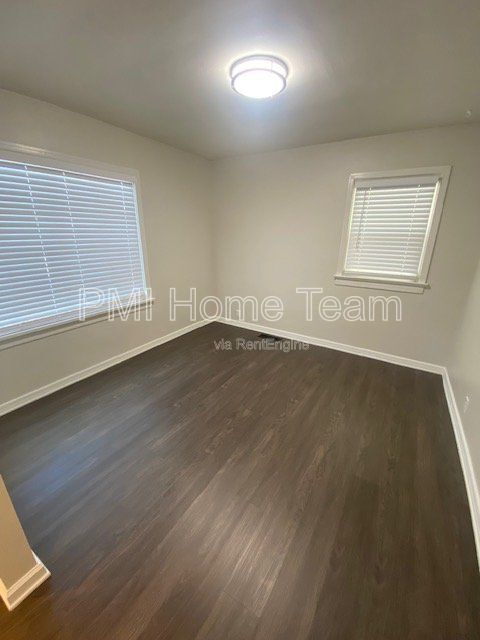 Building Photo - 330 E 100 N