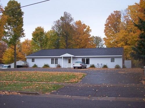 Primary Photo - 120 Sherry Ave