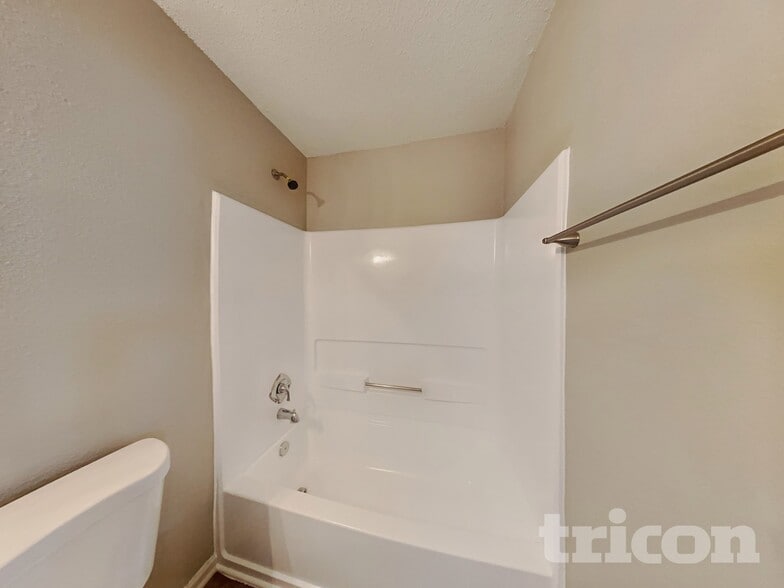 Building Photo - 7771 Mistflower Ln