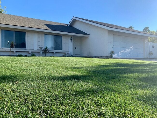 Primary Photo - Charming Single Story Mission Viejo Home A...