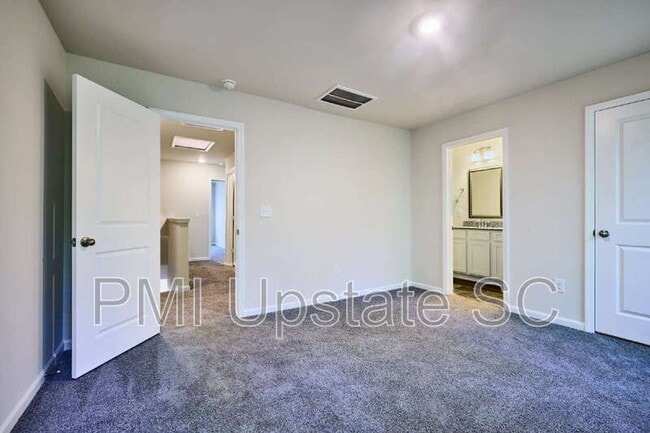 Building Photo - 103 Pendleton Place Way