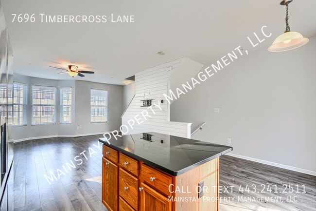 Building Photo - 7696 Timbercross Ln