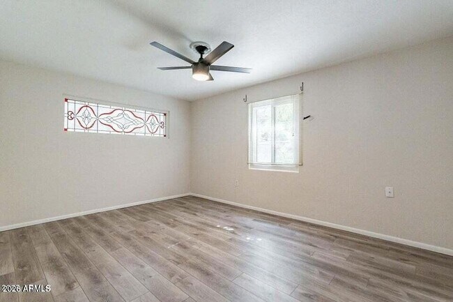 Building Photo - 505 W Howe St