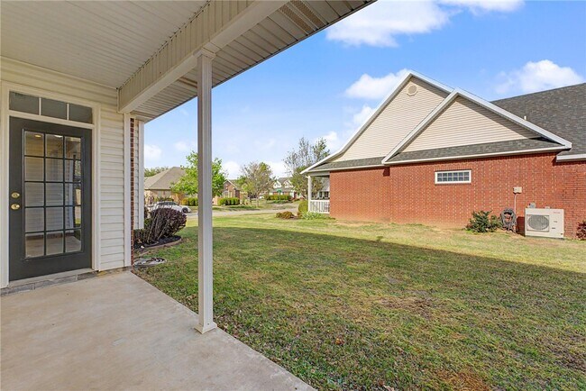 Building Photo - 6537 Harvey Jones Ave