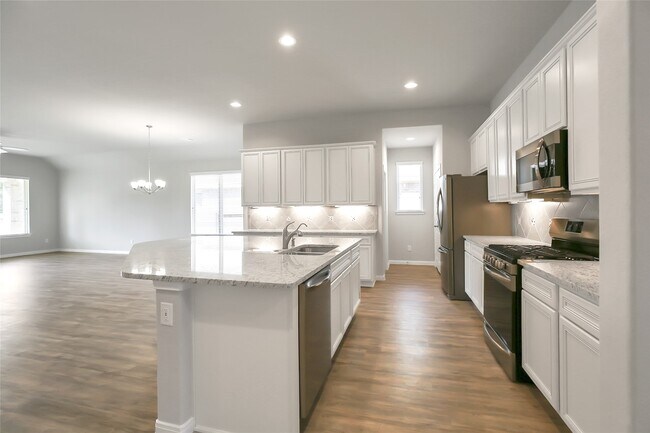 Building Photo - 4759 Creekside Hvn Trl