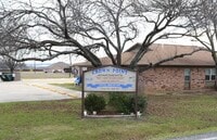 Building Photo - 700 S Main St