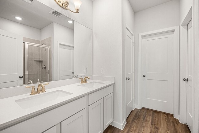 Building Photo - 21043 Armstrong County Dr