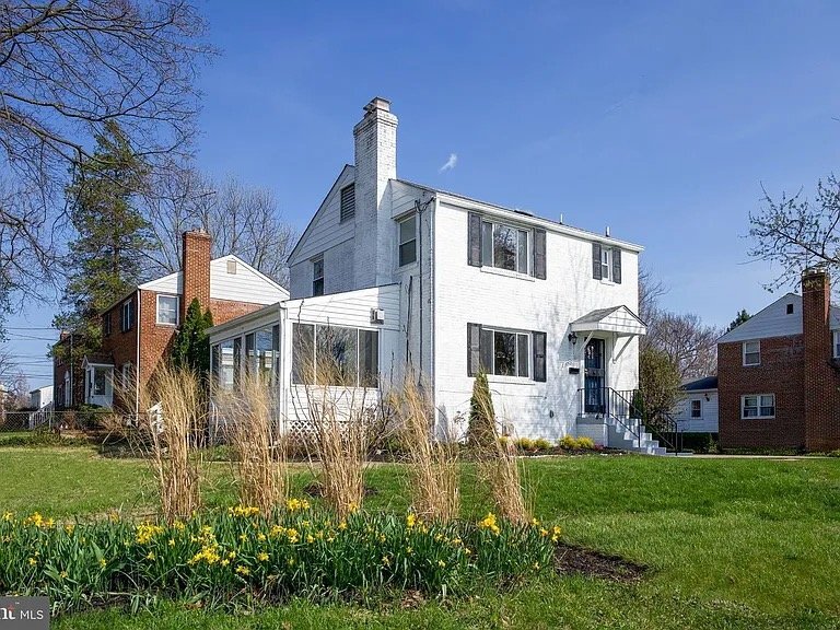 Building Photo - 11527 Grandview Ave