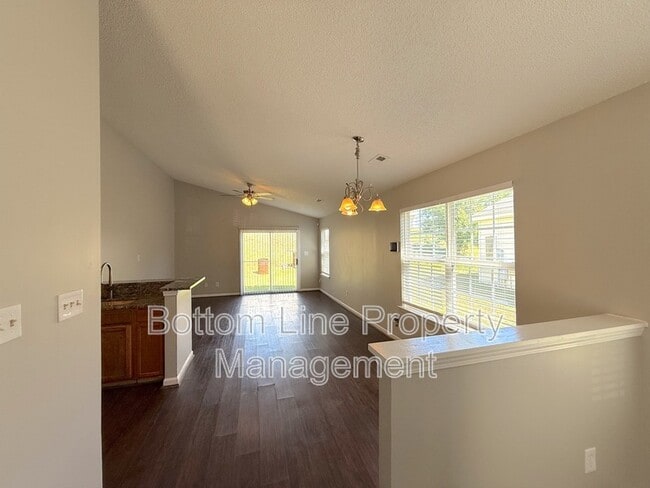 Building Photo - 11822 Stewarts Crossing Dr