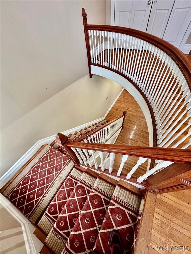 Building Photo - 38 Oakland Pl