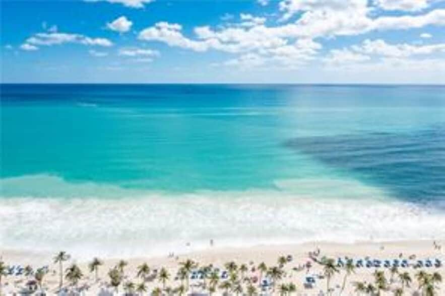 Building Photo - 200 S Birch Rd