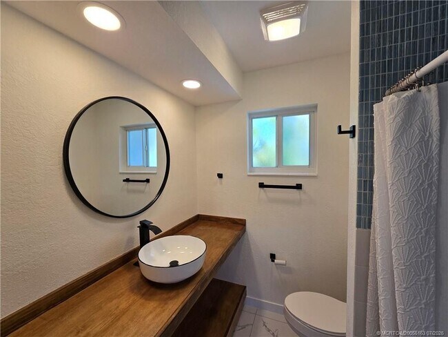 Building Photo - 2648 Rockcrest Ct