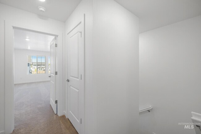 Building Photo - 4234 W Cirrus Ln
