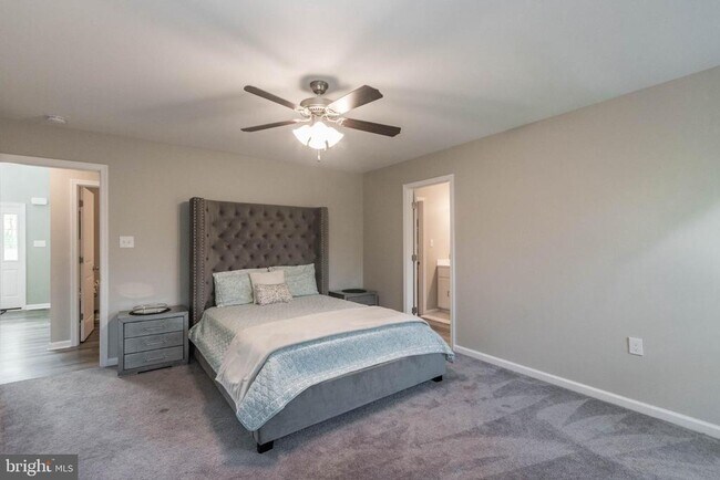 Building Photo - 342 Europa Way