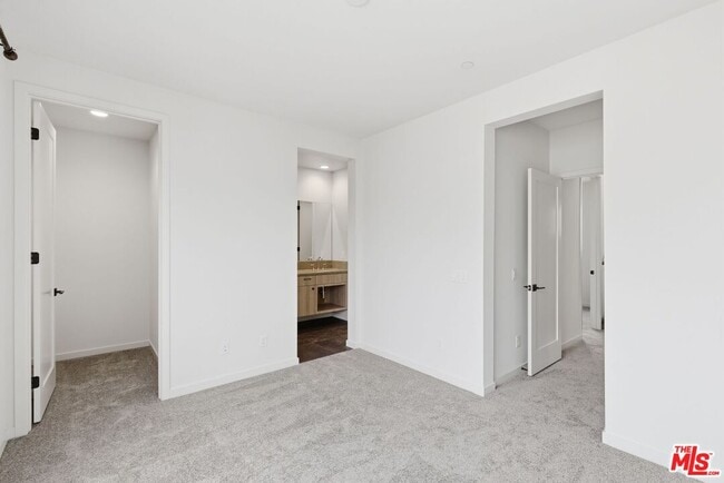 Building Photo - 1605 Arla Way