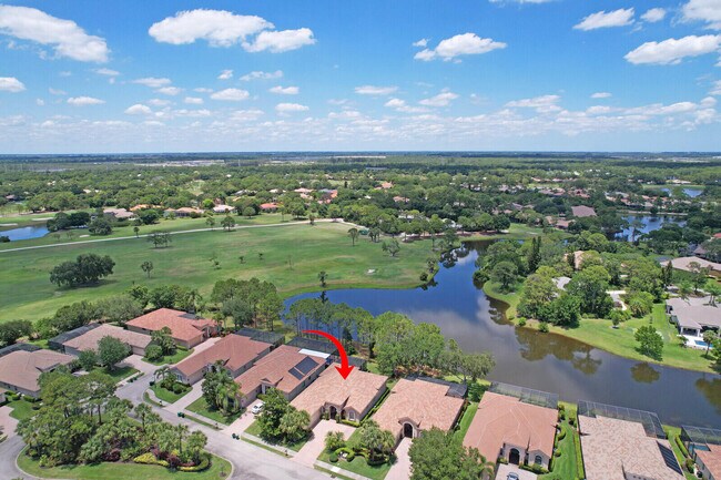 Building Photo - 9400 Briarcliff Trace