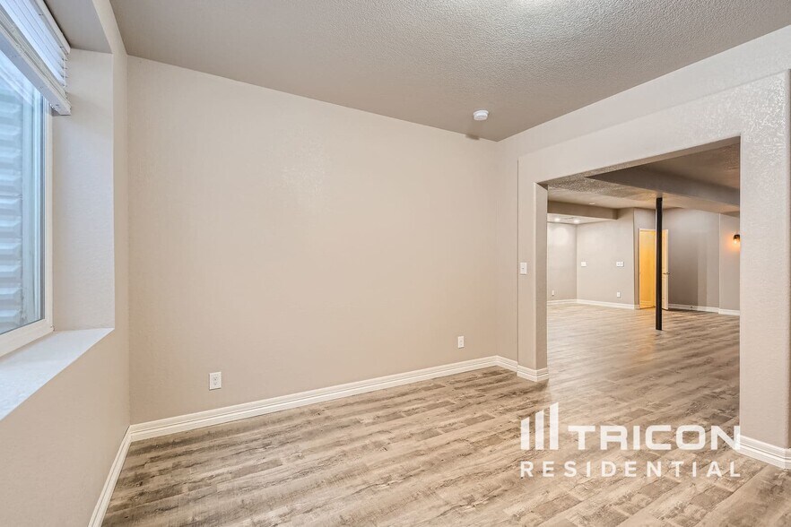 Building Photo - 3461 Janus Dr