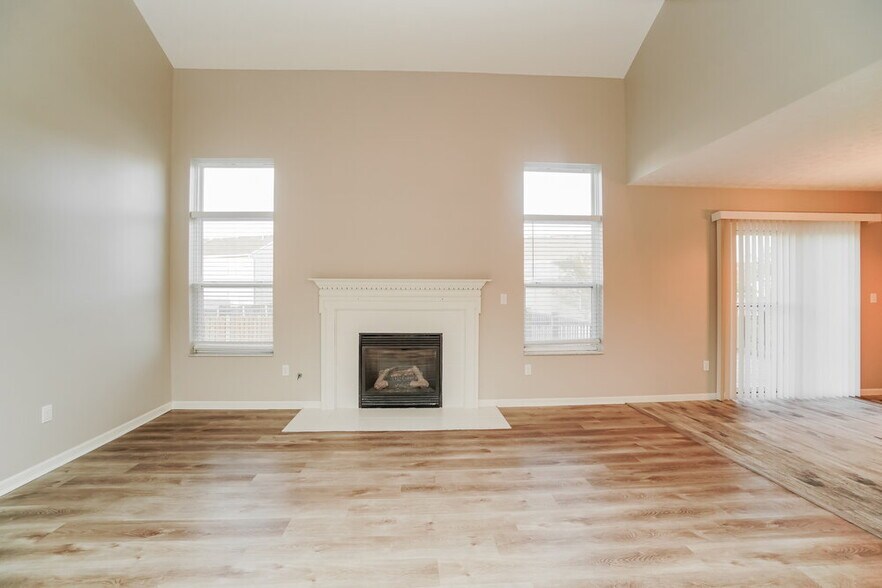 Building Photo - 3827 Winding Twig Dr