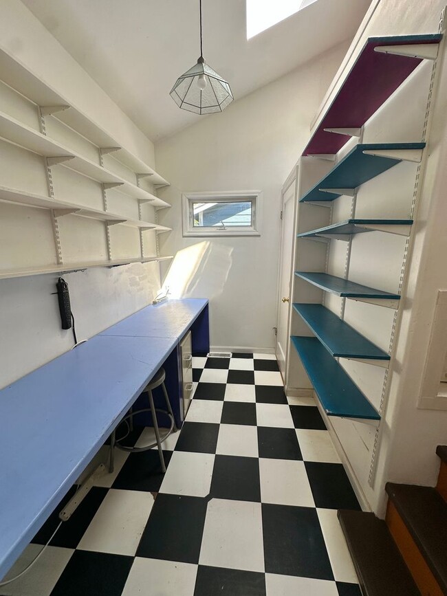 Building Photo - Lovely 3bd+/2ba Home in San Rafael